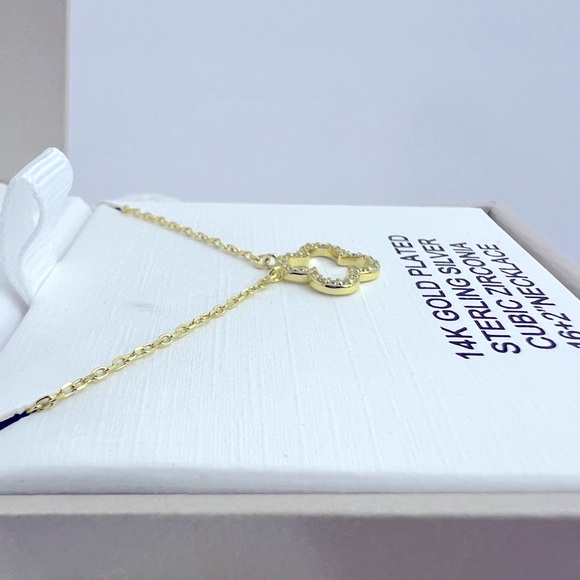 RACHEL ZOE, CLOVER PENDANT NECKLACE,925 STERLING SILVER (STAMPED) CUBIC ZIRCONIA - Picture 6 of 15